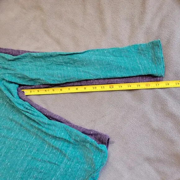KOHLS SONOMA Shirt Womens Large Vneck Long Sleeve Green Purple Curved Hem 2PC - Picture 6 of 13